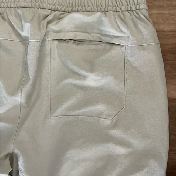 Men’s Lululemon utilitech pants - Picture 4 of 5